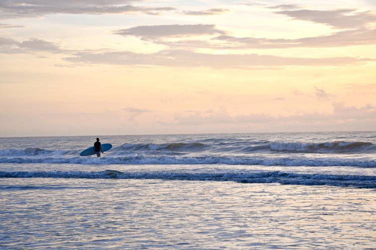 surfer Cocoa Beach